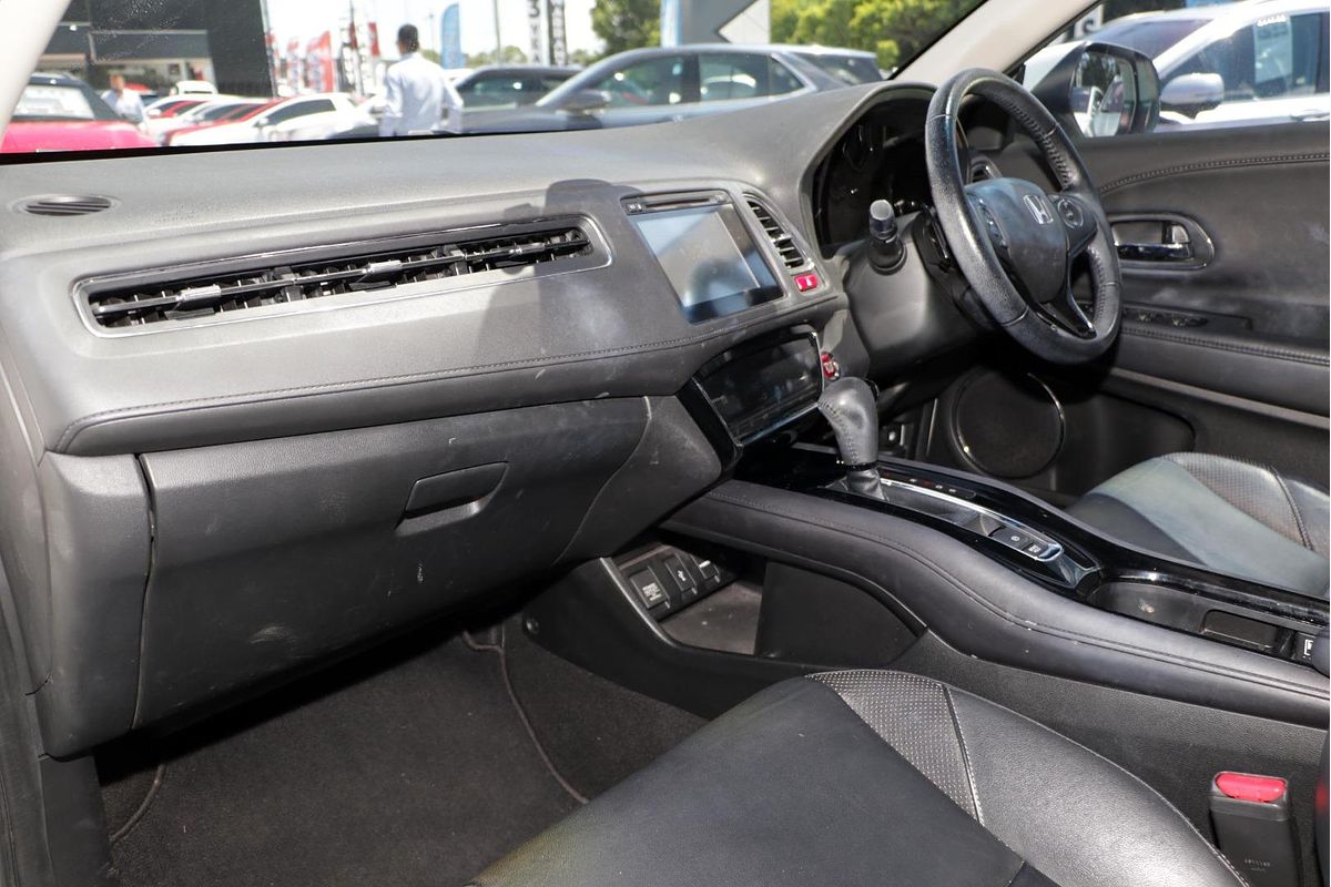 2017 Honda HR-V VTi-L