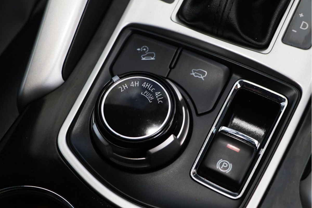 2017 Mitsubishi Pajero Sport GLS QE