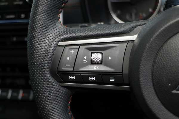 2024 Mitsubishi Triton GSR MV 4X4