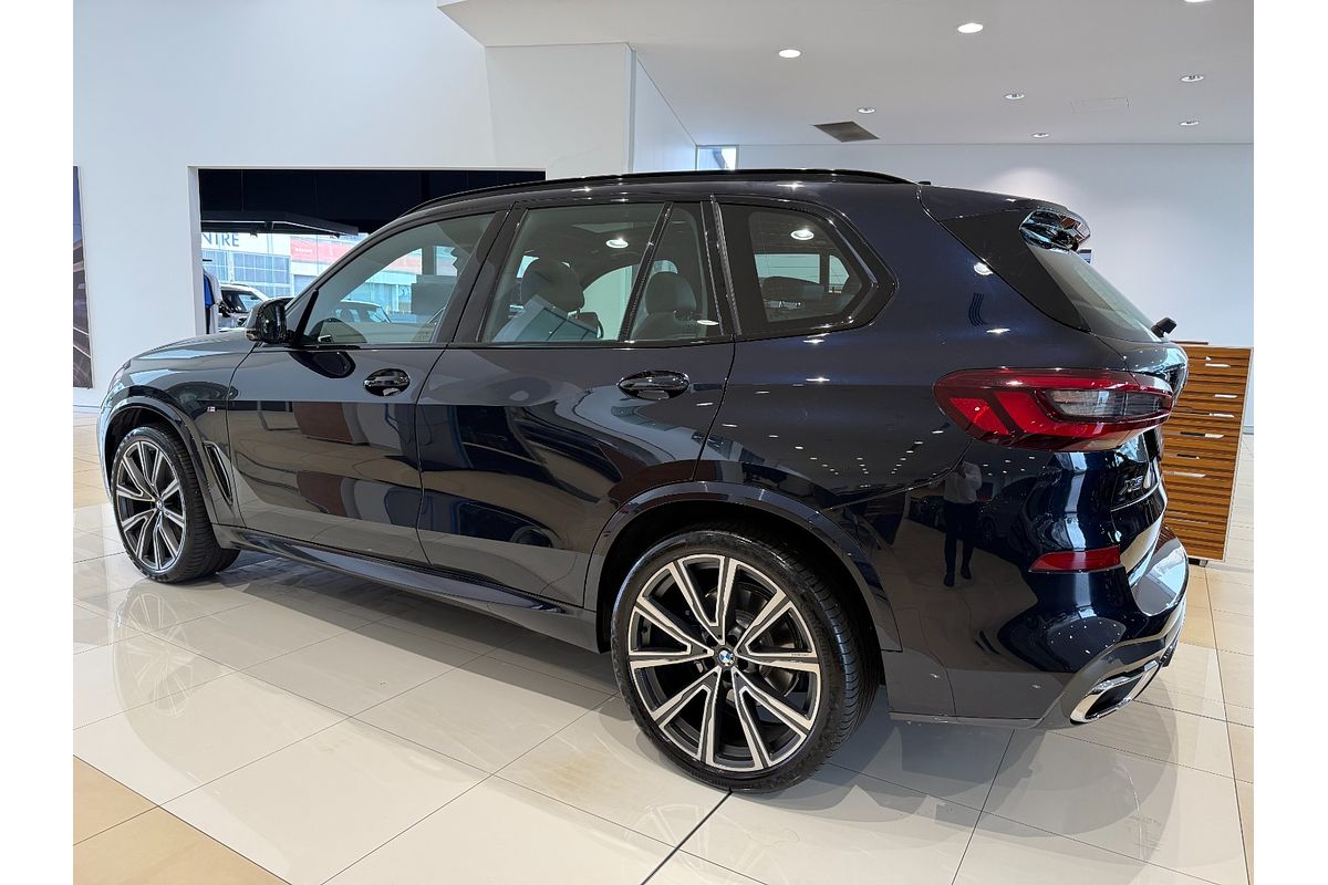 2022 BMW X5 xDrive30d M Sport G05