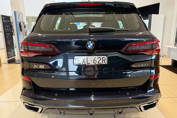 2022 BMW X5 xDrive30d M Sport G05