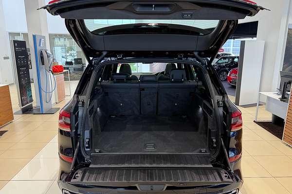 2022 BMW X5 xDrive30d M Sport G05