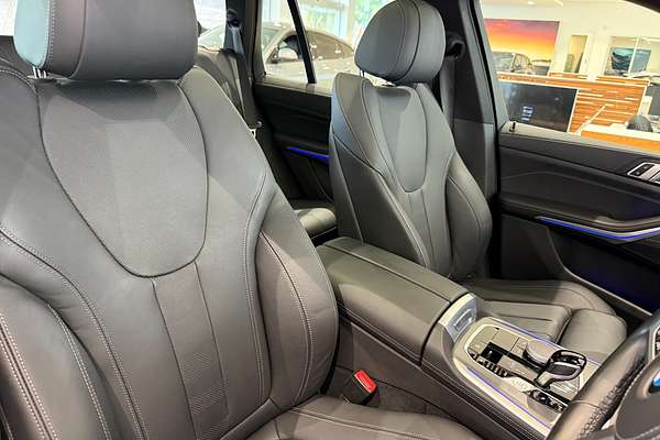 2022 BMW X5 xDrive30d M Sport G05