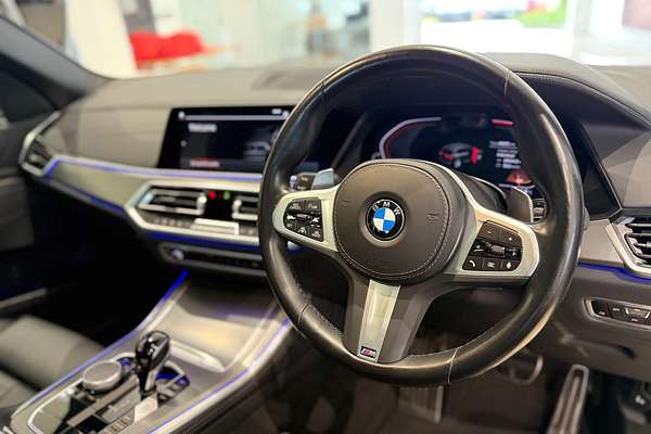 2022 BMW X5 xDrive30d M Sport G05