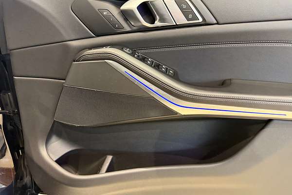 2022 BMW X5 xDrive30d M Sport G05