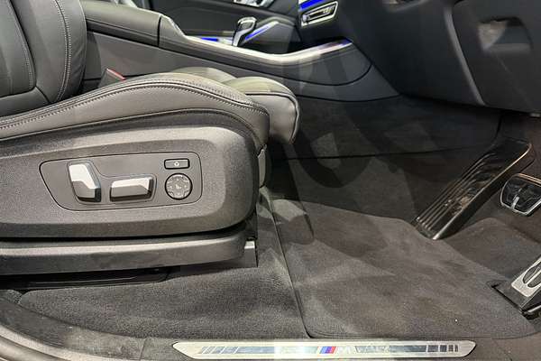 2022 BMW X5 xDrive30d M Sport G05