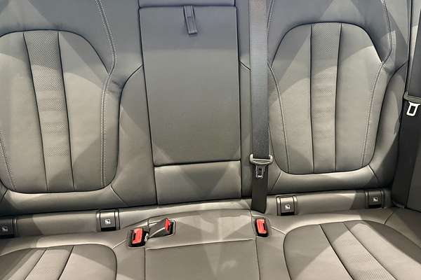 2022 BMW X5 xDrive30d M Sport G05