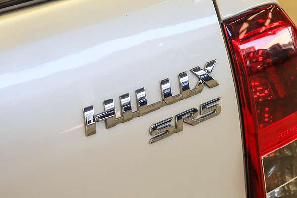 2016 Toyota Hilux SR5 GUN126R 4X4
