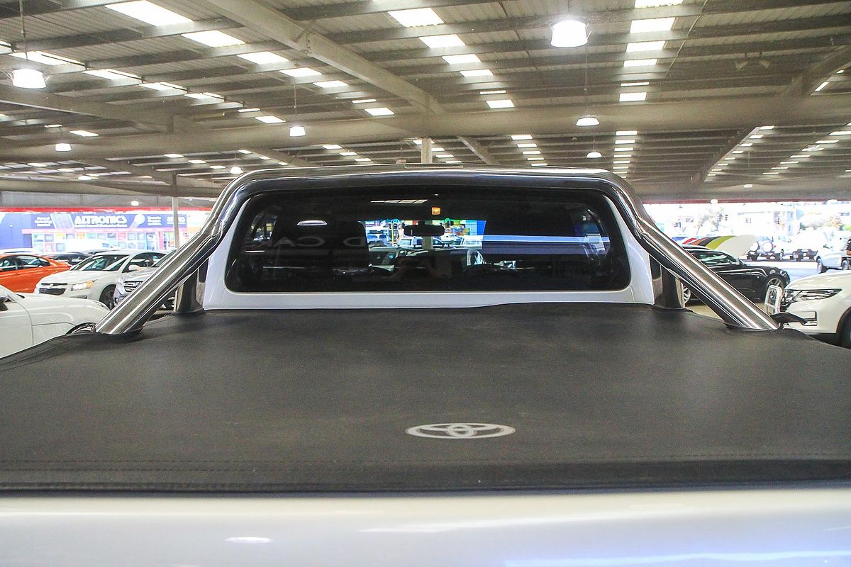 2016 Toyota Hilux SR5 GUN126R 4X4