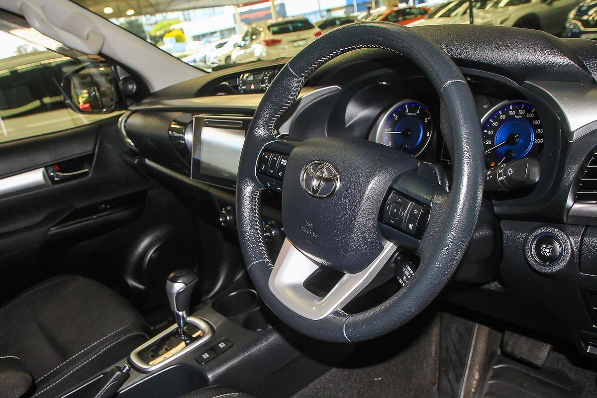 2016 Toyota Hilux SR5 GUN126R 4X4