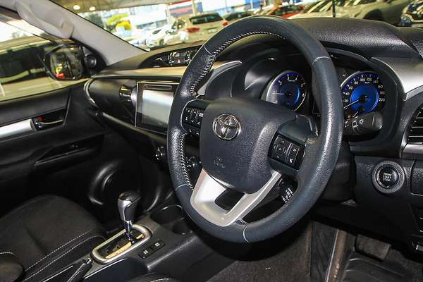 2016 Toyota Hilux SR5 GUN126R 4X4