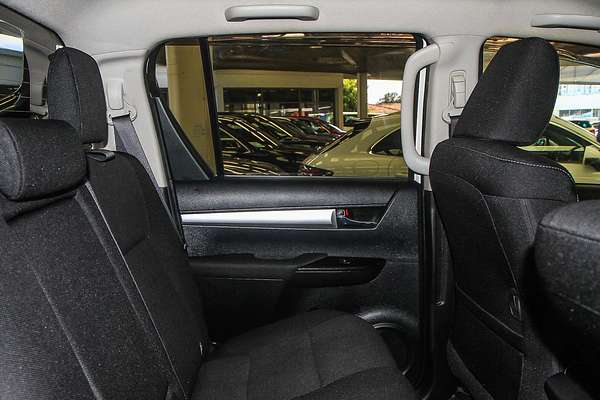 2016 Toyota Hilux SR5 GUN126R 4X4