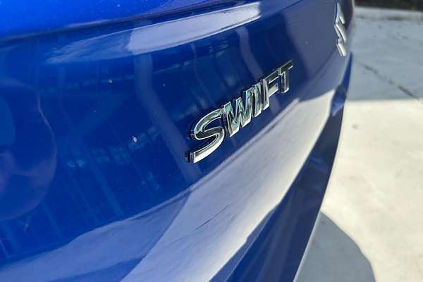 2024 Suzuki Swift Hybrid Plus UZ