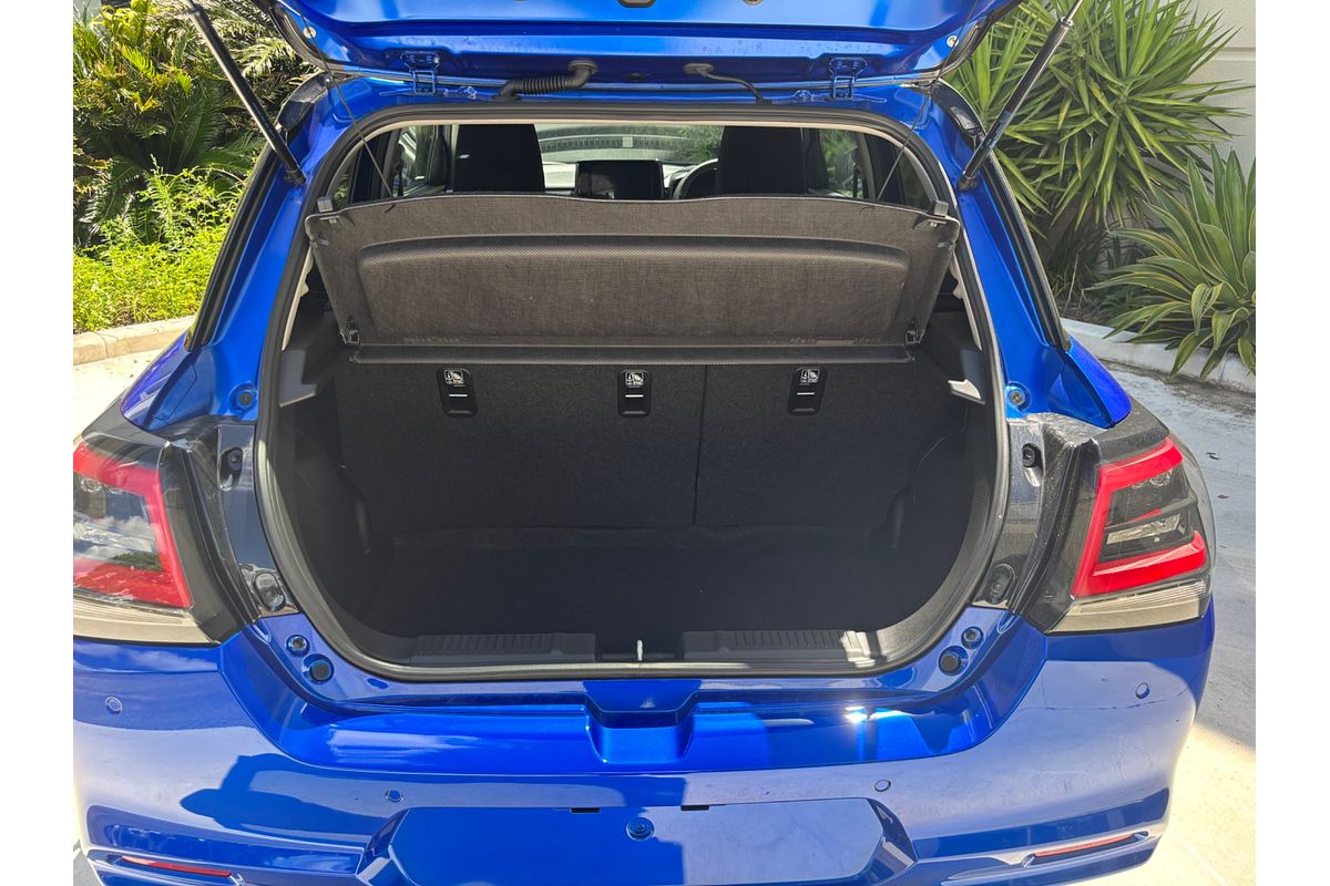 2024 Suzuki Swift Hybrid Plus UZ