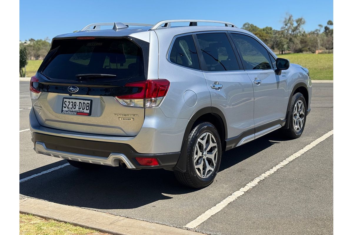 2023 Subaru Forester Hybrid L S5
