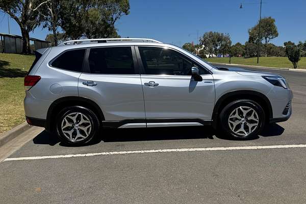 2023 Subaru Forester Hybrid L S5