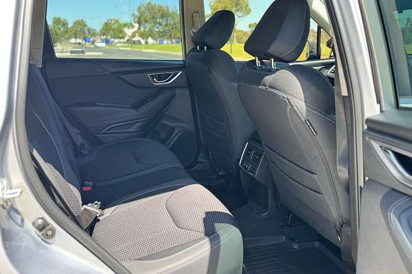 2023 Subaru Forester Hybrid L S5