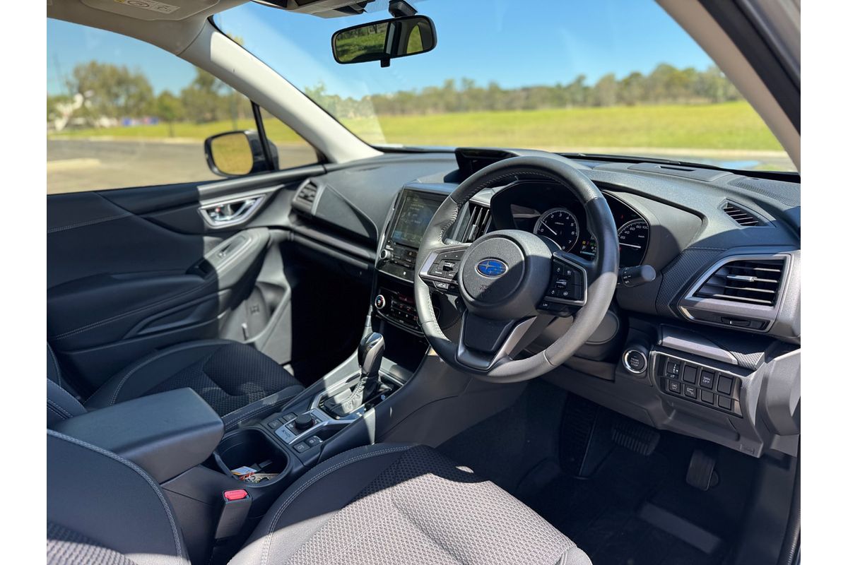 2023 Subaru Forester Hybrid L S5