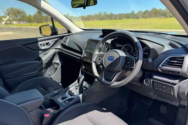 2023 Subaru Forester Hybrid L S5