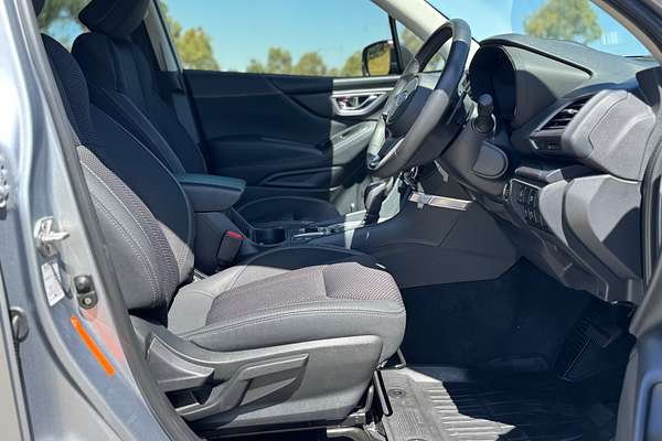 2023 Subaru Forester Hybrid L S5