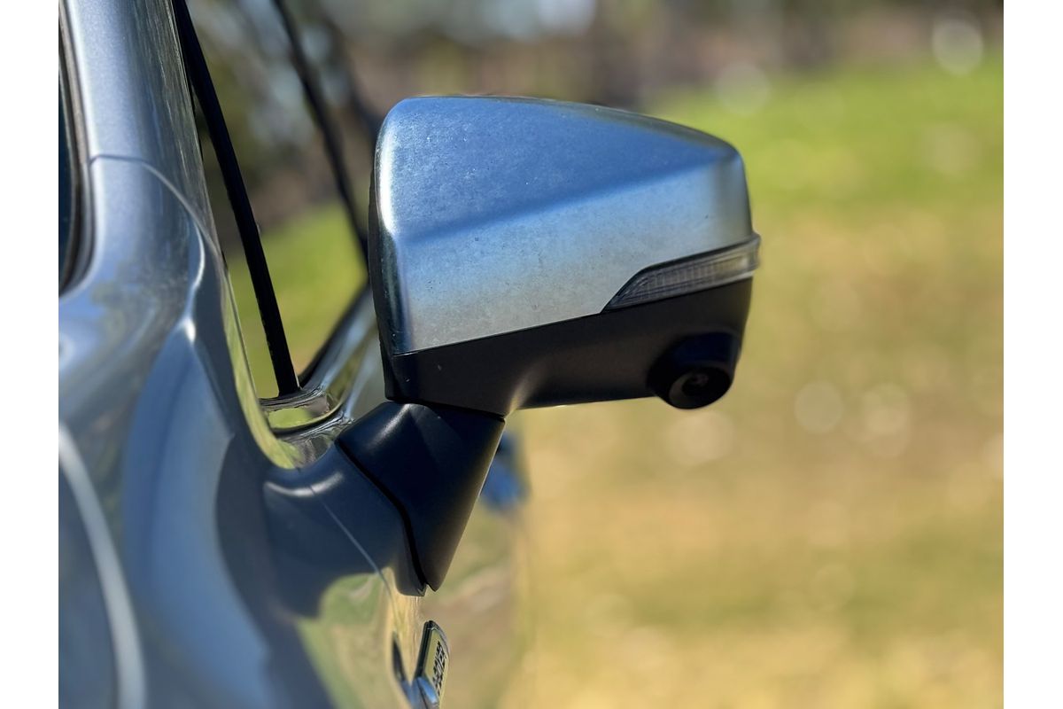 2023 Subaru Forester Hybrid L S5