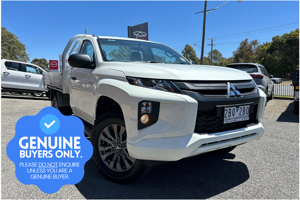 2023 Mitsubishi Triton GLX MR 4X4