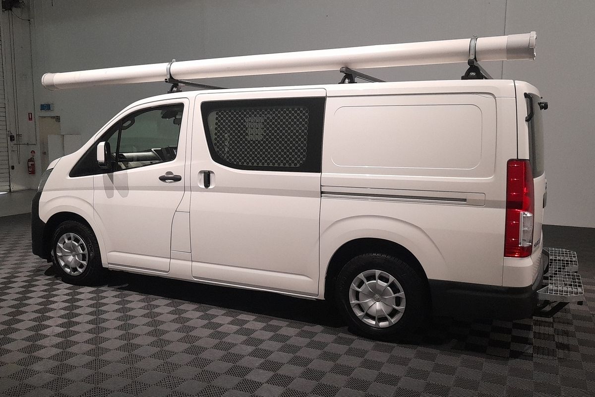 2019 Toyota Hiace GDH300R LWB