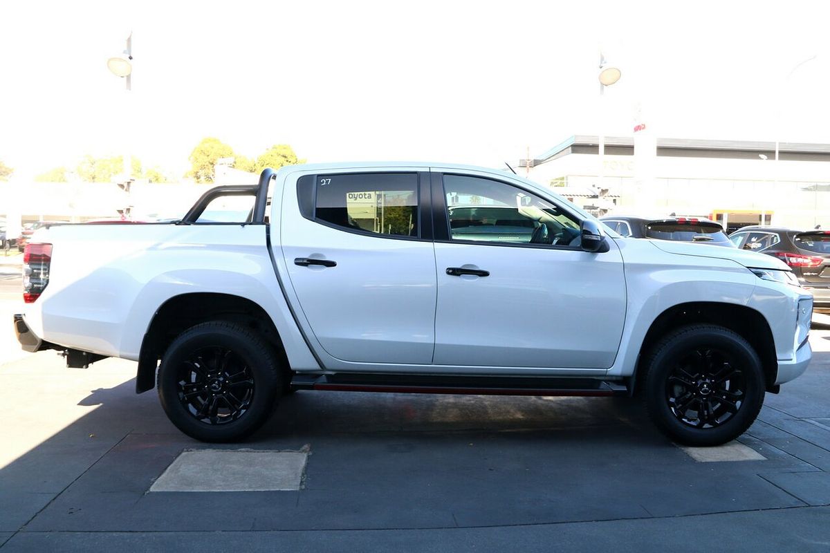 2023 Mitsubishi Triton GLS MR 4X4