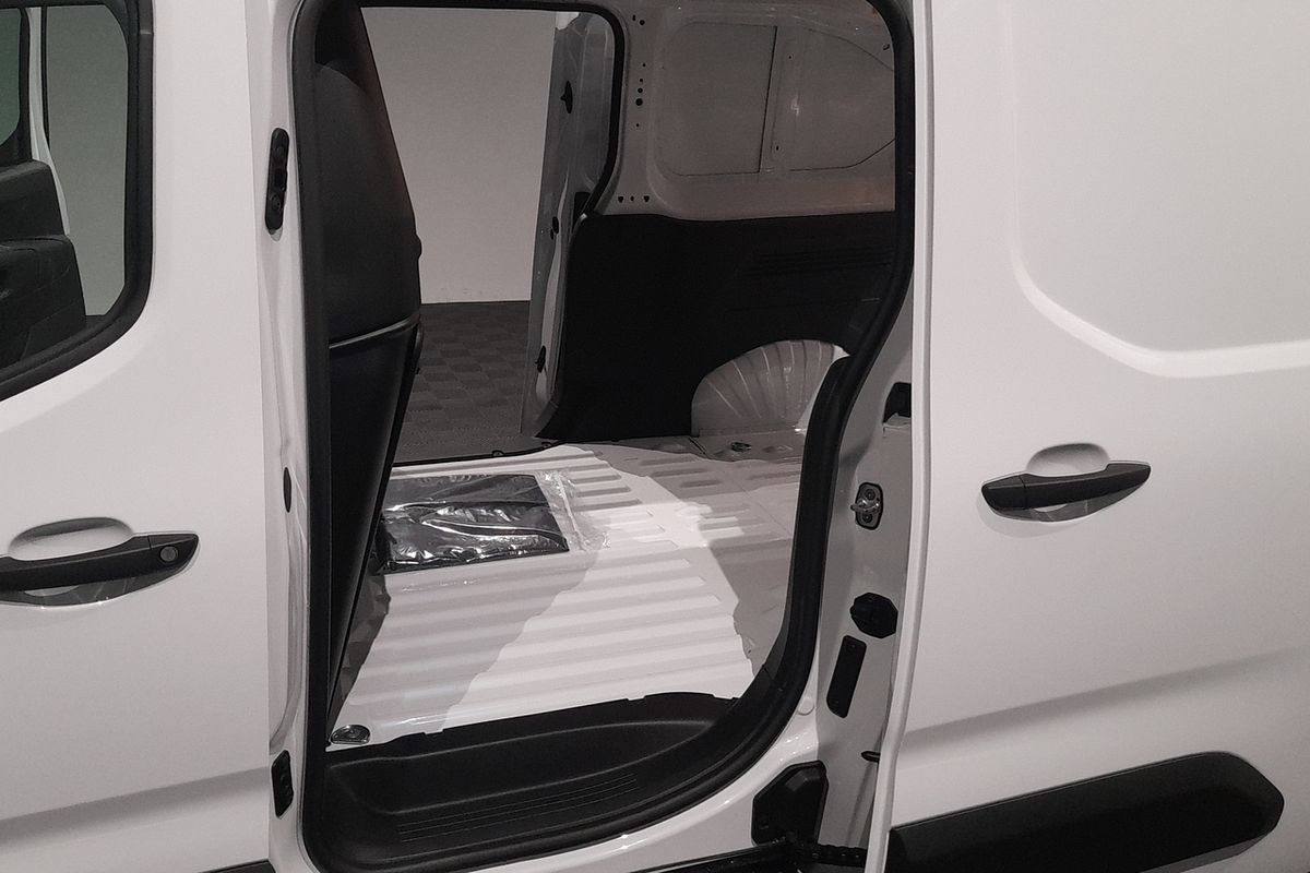 2024 Peugeot Partner Pro K9 LWB