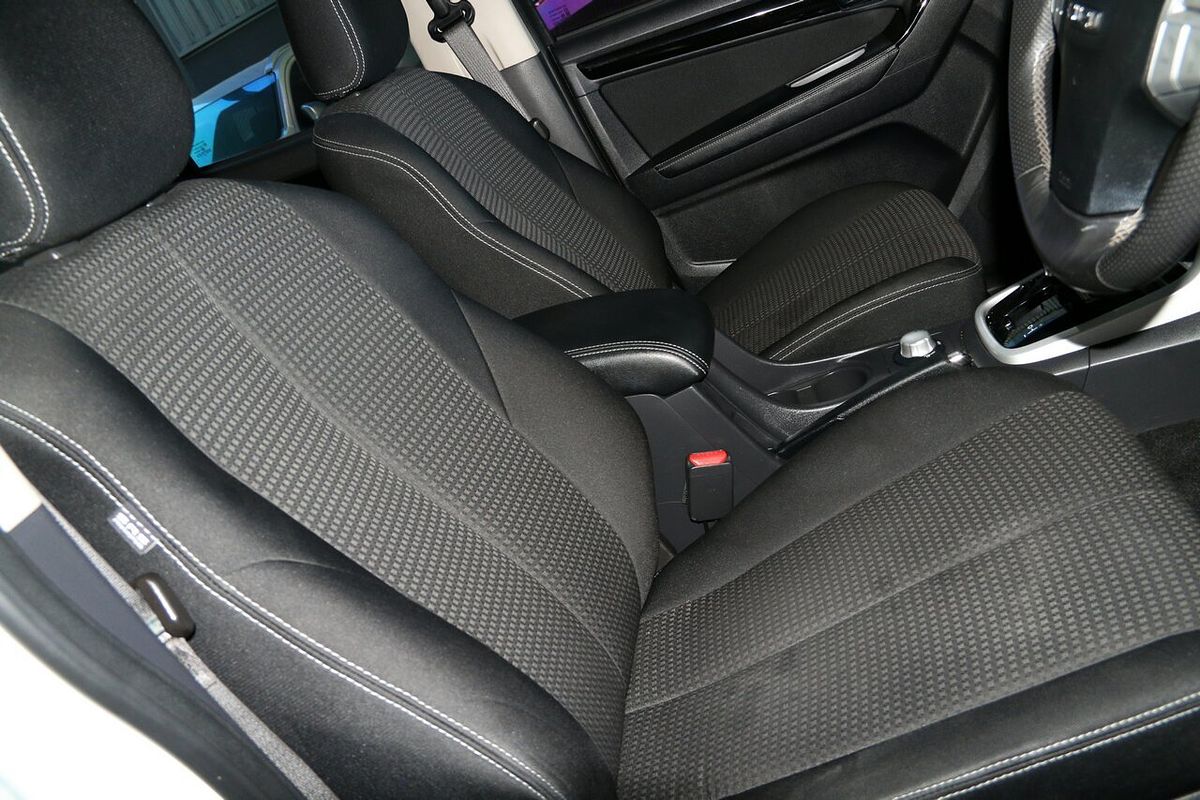 2021 Isuzu MU-X LS-M