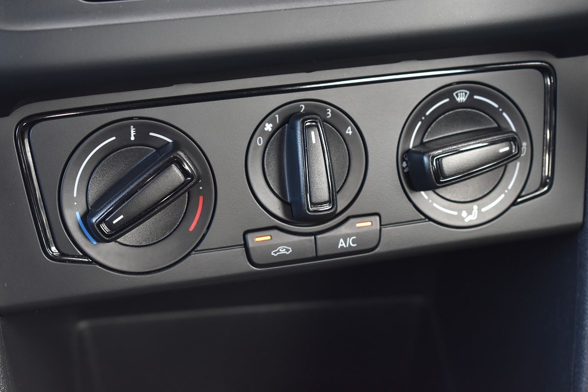 2016 Volkswagen Polo 66TSI Trendline 6R