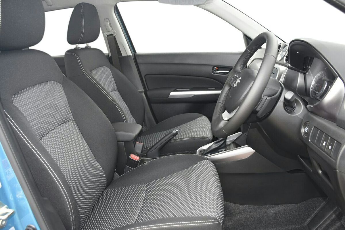 2024 Suzuki Vitara LY Series II