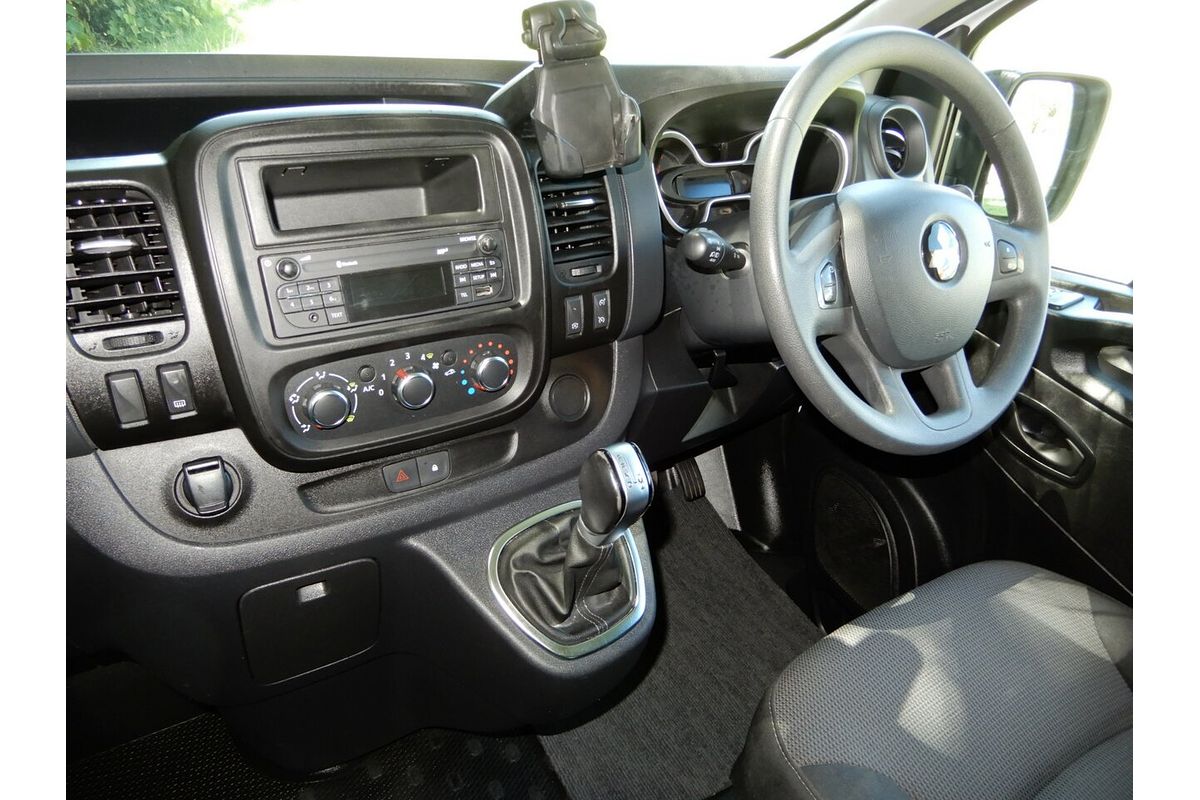 2020 Mitsubishi Express GLX SN LWB