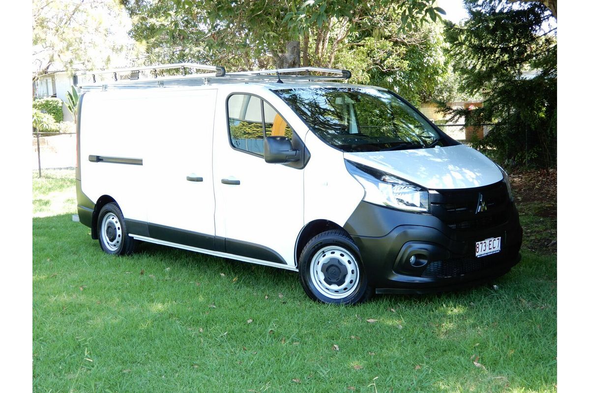 2020 Mitsubishi Express GLX SN LWB