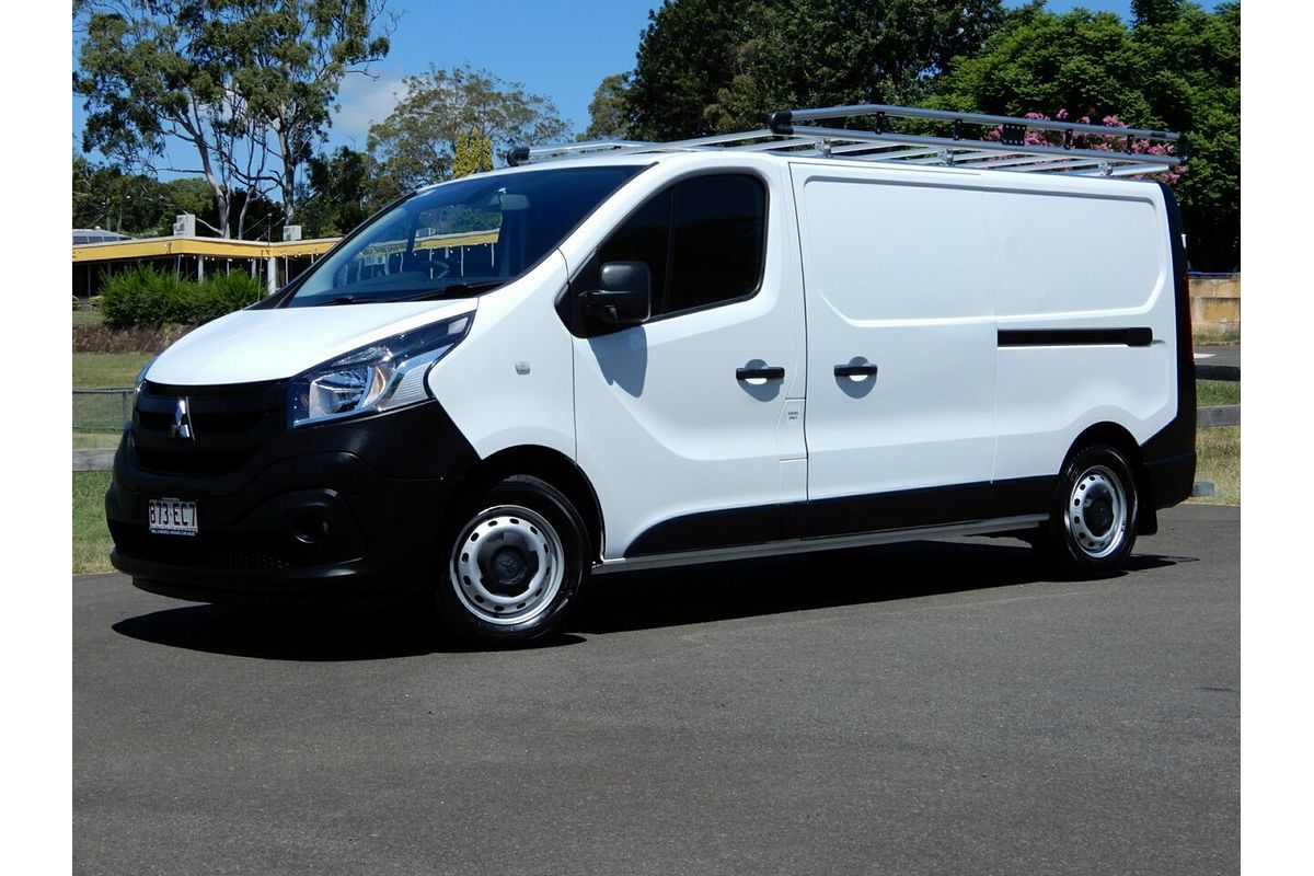 2020 Mitsubishi Express GLX SN LWB