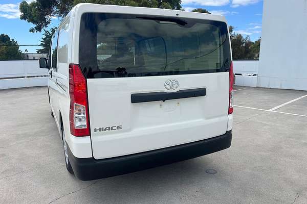 2022 Toyota Hiace GDH300R LWB