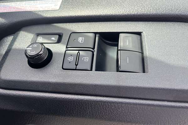 2022 Toyota Hiace GDH300R LWB