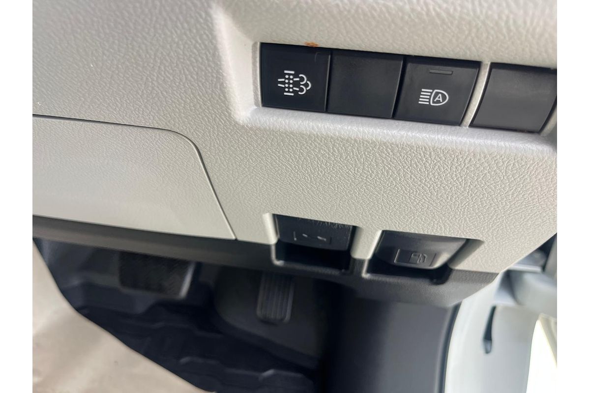 2022 Toyota Hiace GDH300R LWB