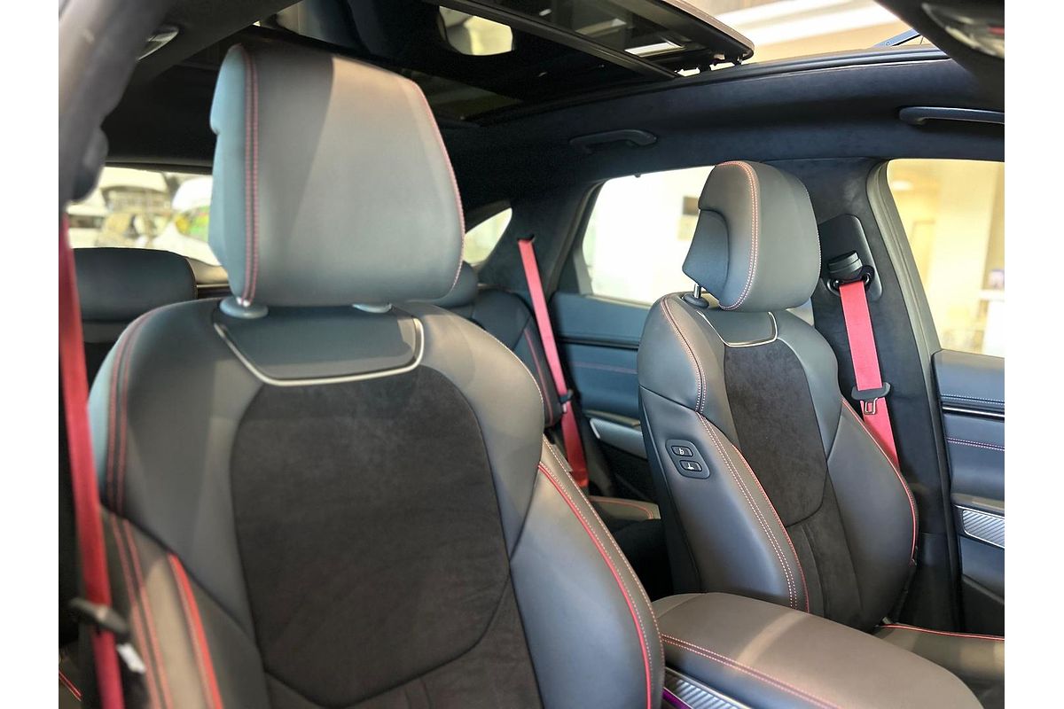 2024 Genesis GV70 2.5T AWD JK.V2