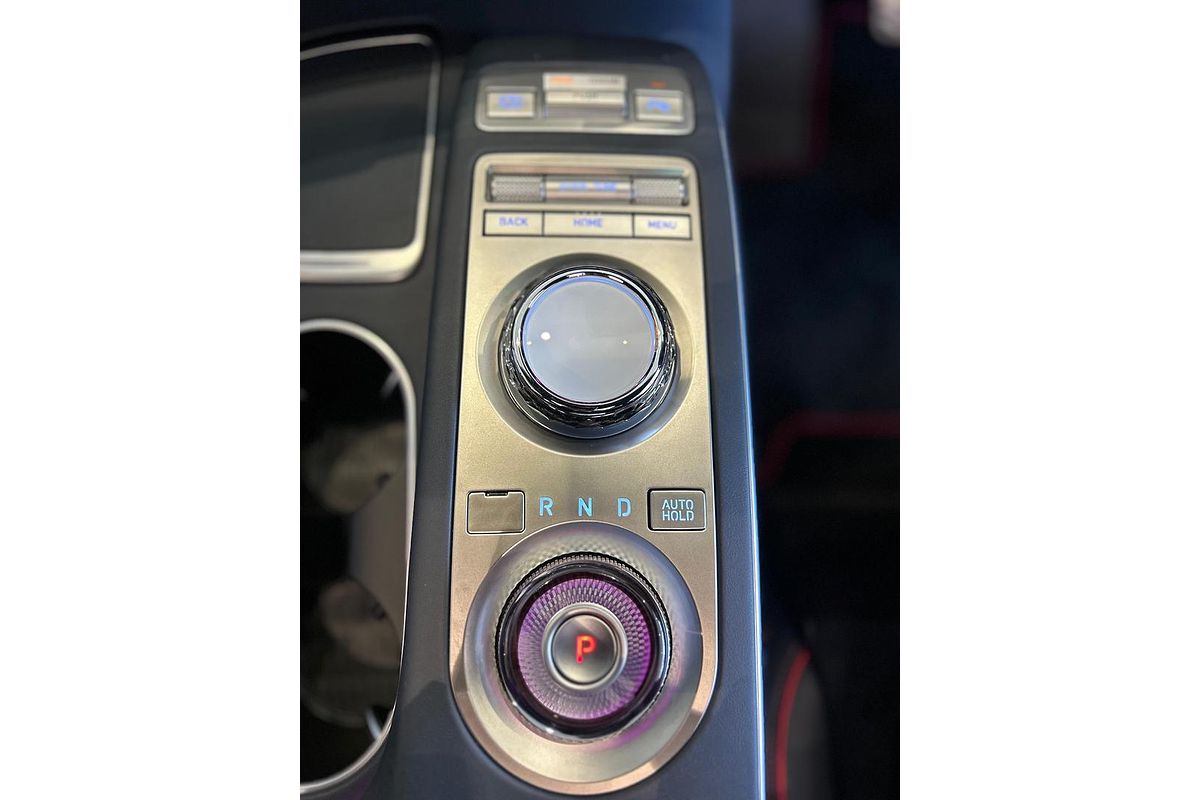 2024 Genesis GV70 2.5T AWD JK.V2