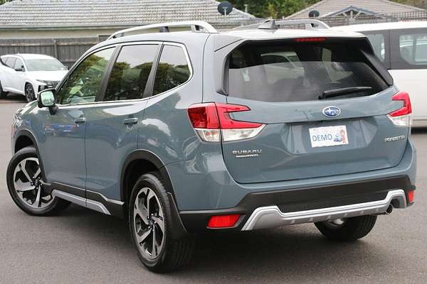 2024 Subaru Forester 2.5i-S S5