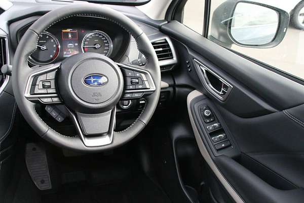2024 Subaru Forester 2.5i-S S5