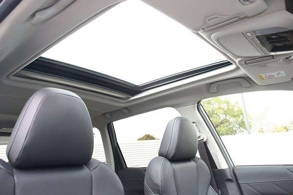 2024 Subaru Forester 2.5i-S S5