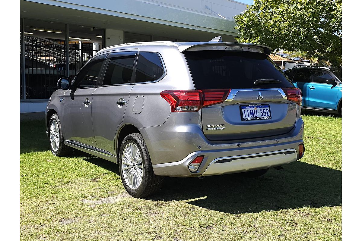 2018 Mitsubishi Outlander PHEV Exceed ZK