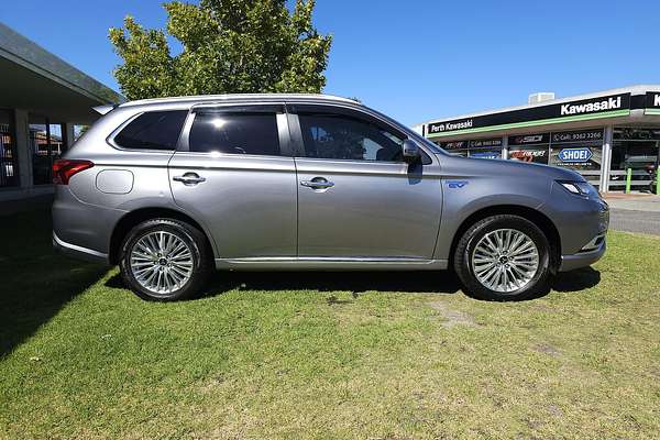 2018 Mitsubishi Outlander PHEV Exceed ZK