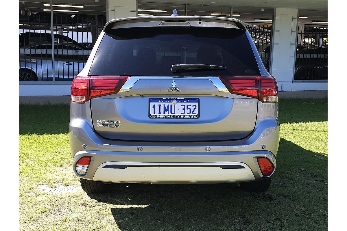 2018 Mitsubishi Outlander PHEV Exceed ZK