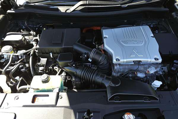 2018 Mitsubishi Outlander PHEV Exceed ZK