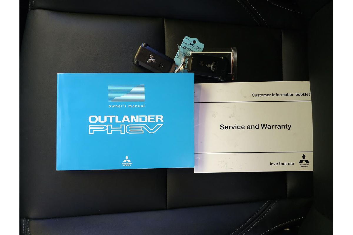 2018 Mitsubishi Outlander PHEV Exceed ZK