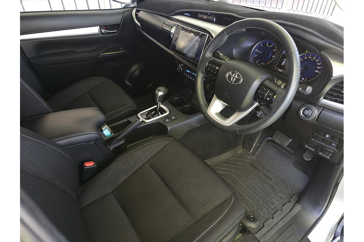 2020 Toyota Hilux SR5 GUN126R 4X4