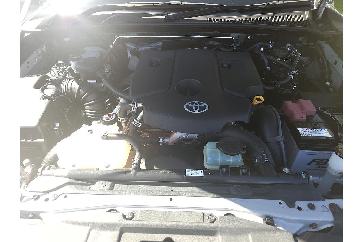 2020 Toyota Hilux SR5 GUN126R 4X4
